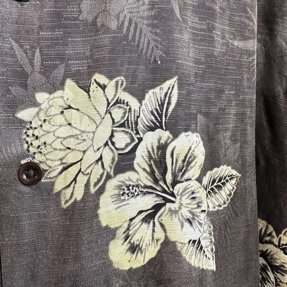 Tommy Bahama Men's Silk Brown Floral Hawaiian Shirt Size XXL - Picture 3 of 5